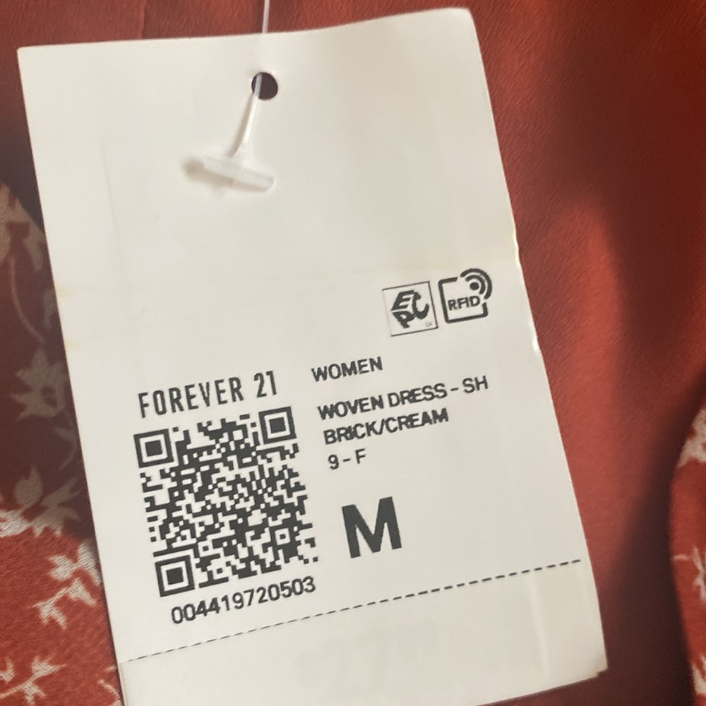 Forever 21 NWT medium dress - Picture 9 of 10